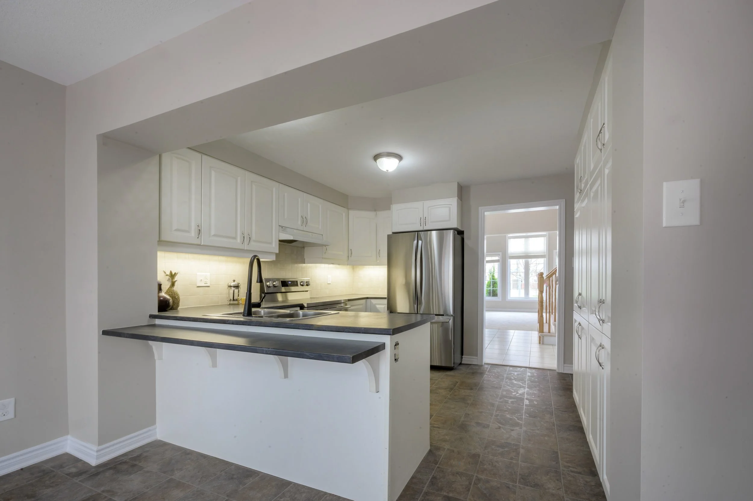 106forestwaterway-2026-housephotos-17.jpg