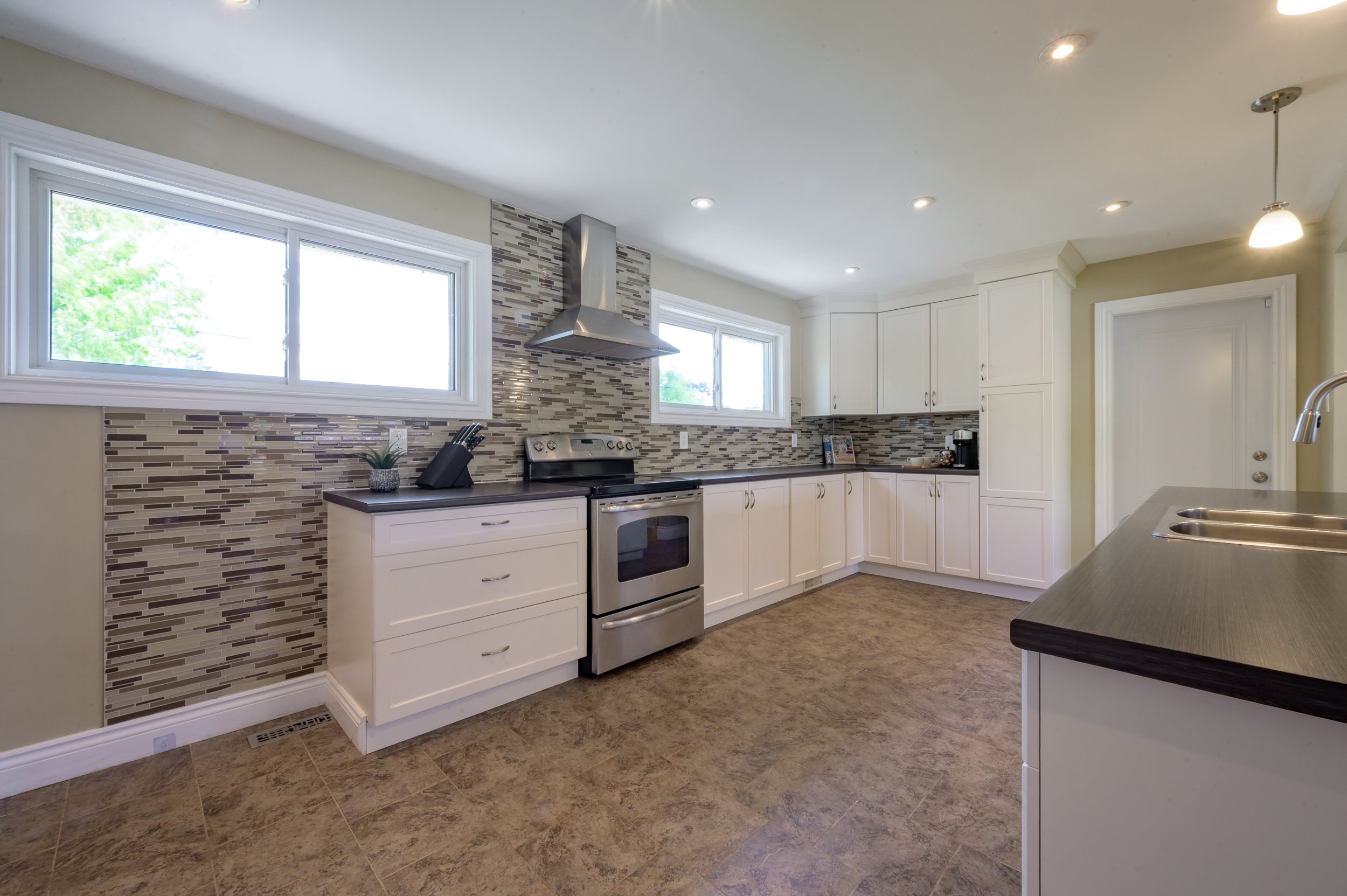 20majesticdrive-2026-housephotos-16.jpg