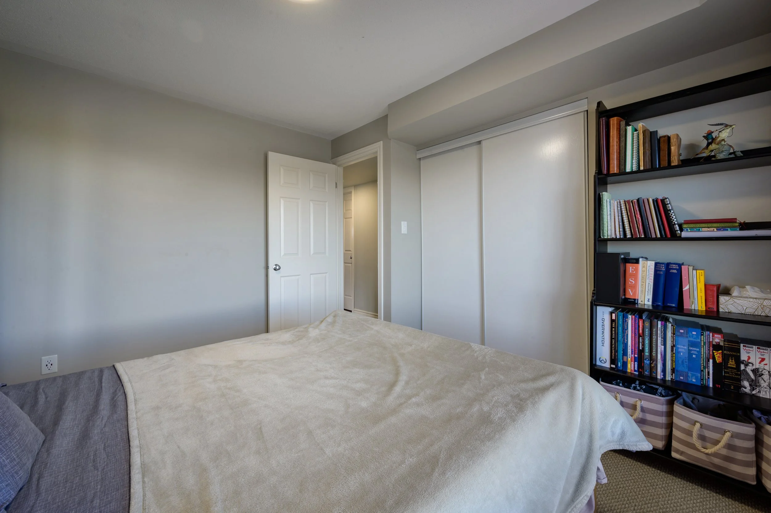 50barnstonedrive-2026-housephotos-25.jpg