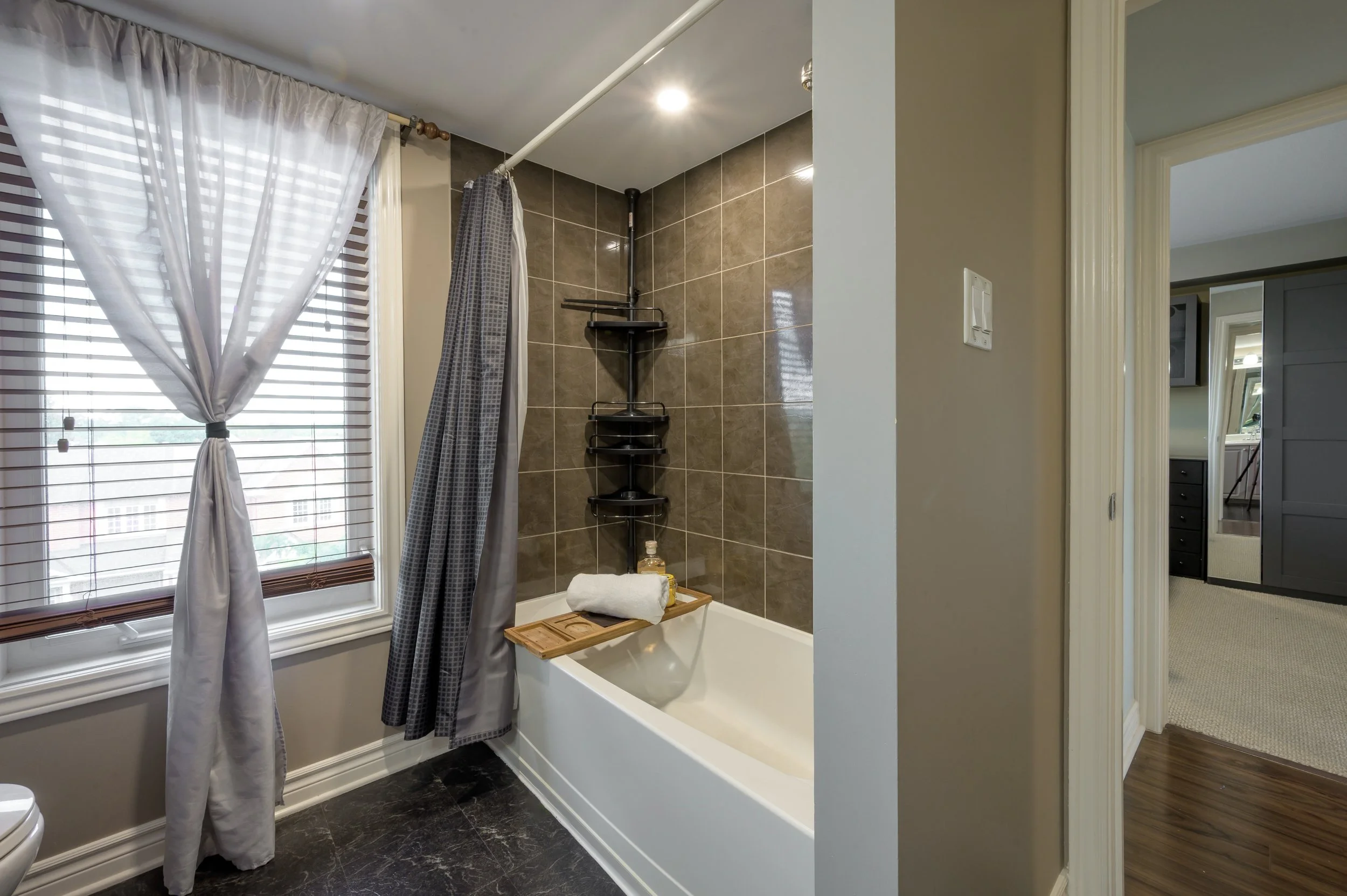50barnstonedrive-2026-housephotos-29.jpg