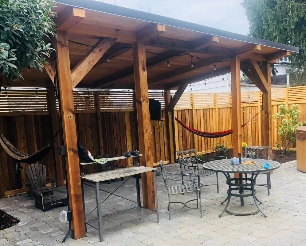 pergola_patio_hammocks_landscape_design.jpg
