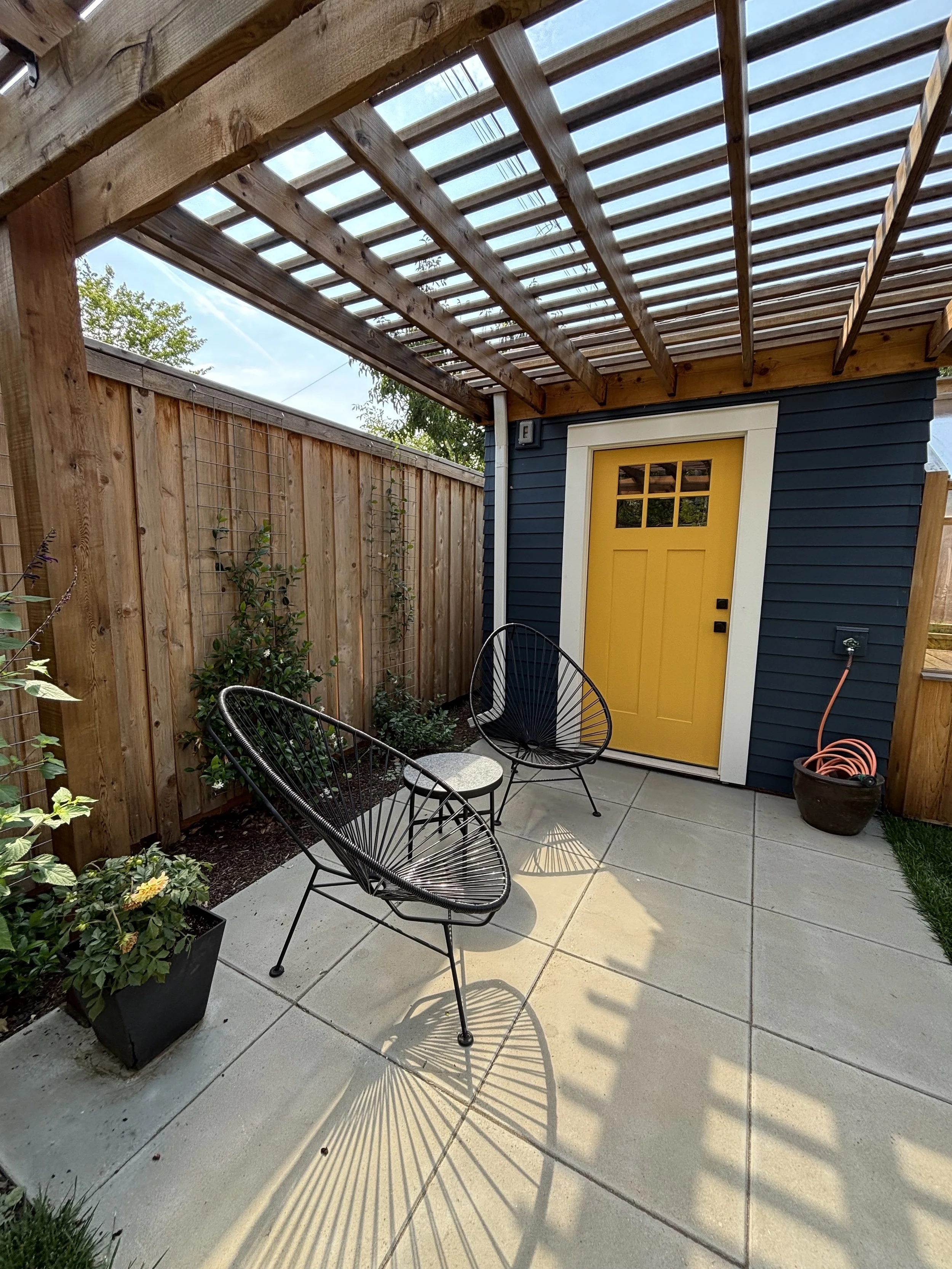 Pergola_attached_shed_patio.jpg