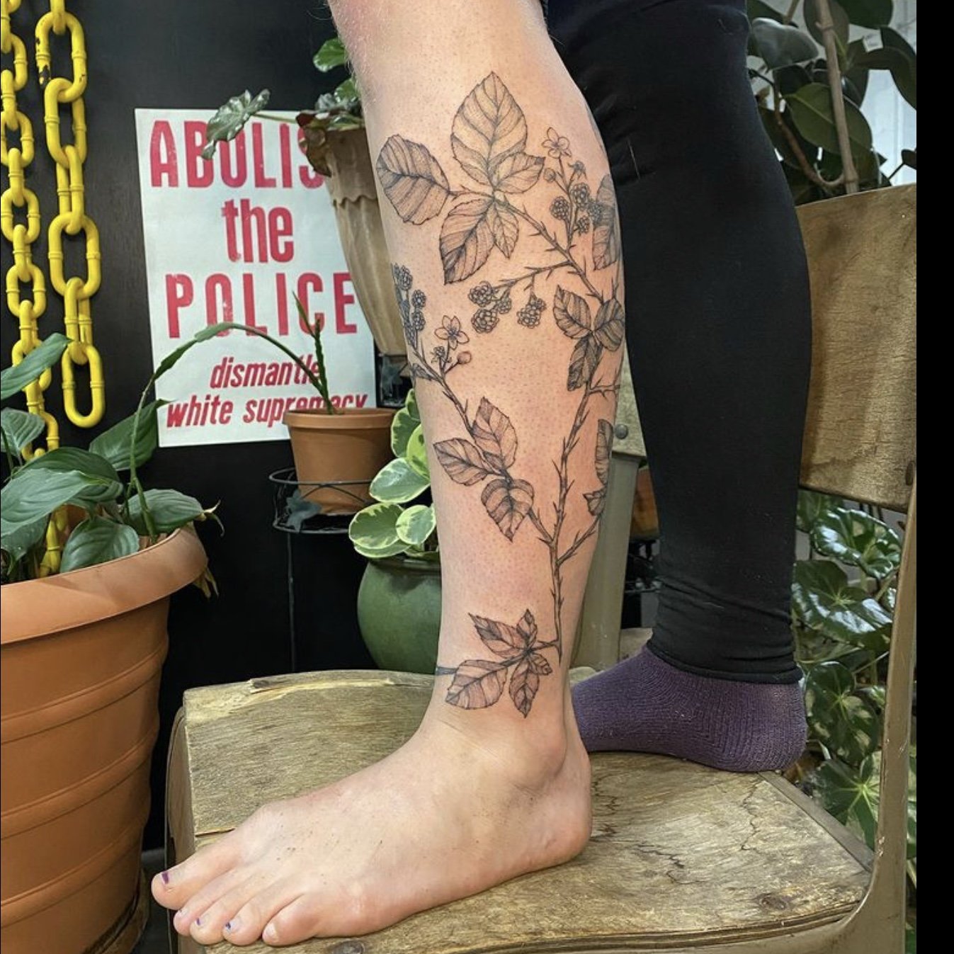 Kayla Kiefer on Instagram A happy tomato plant Thanks for making the  trip Kelly Always great to see you   in 2023  Tomato tattoo Body  art tattoos Pretty tattoos