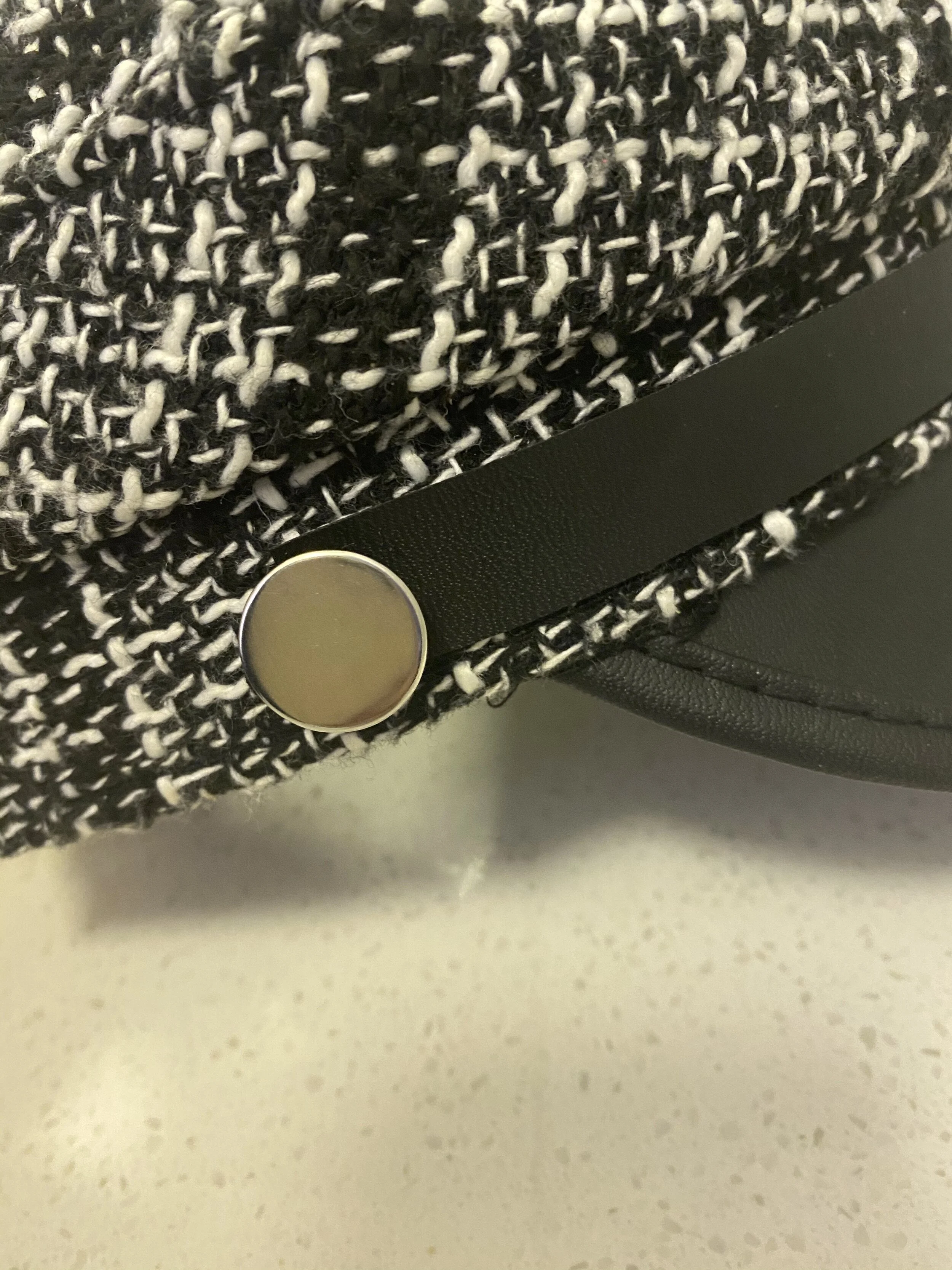 3751F271-CB33-4229-85B5-33DD7295C53A