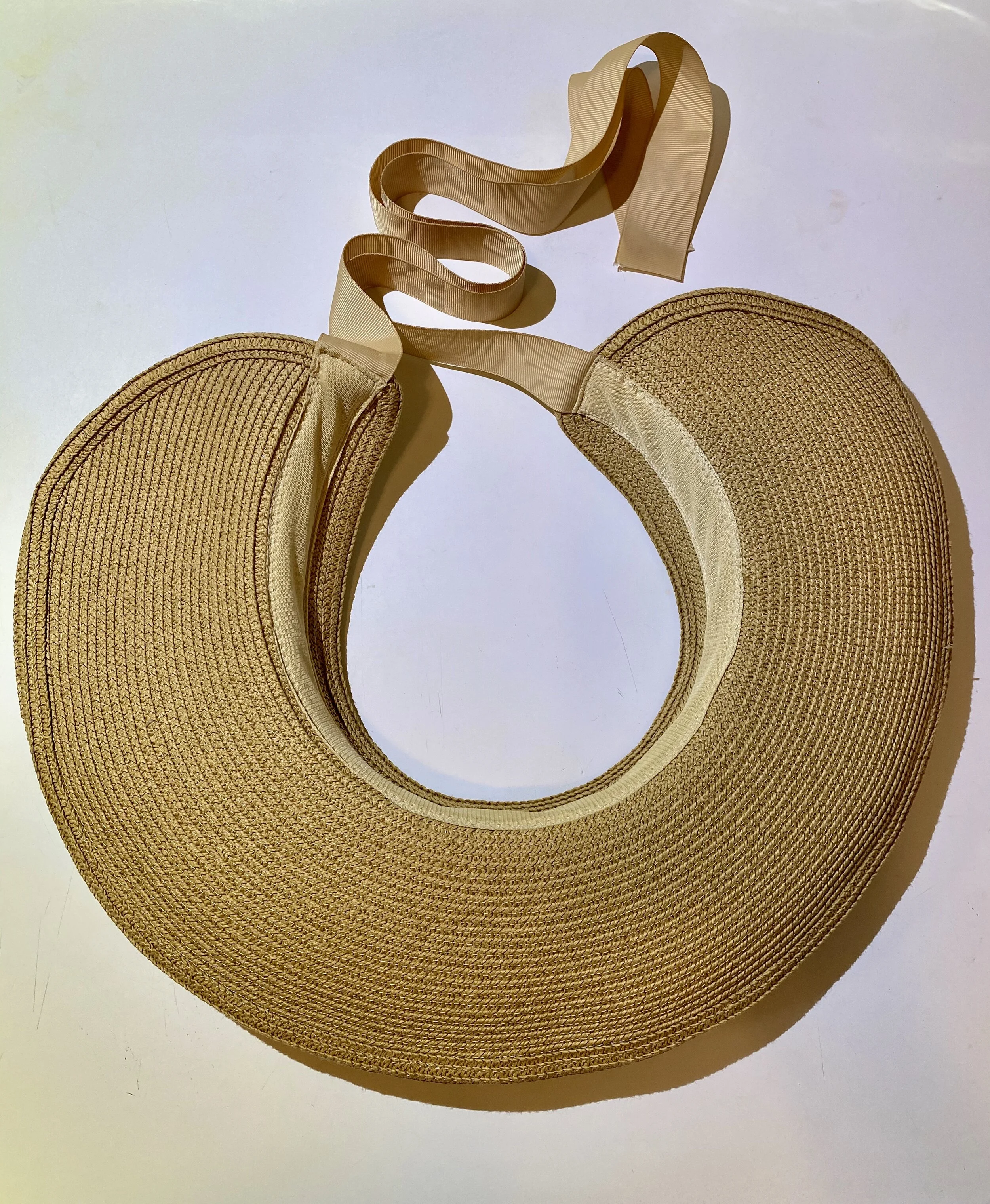 7AE585B1-1A01-4654-870B-B9FF3700D856