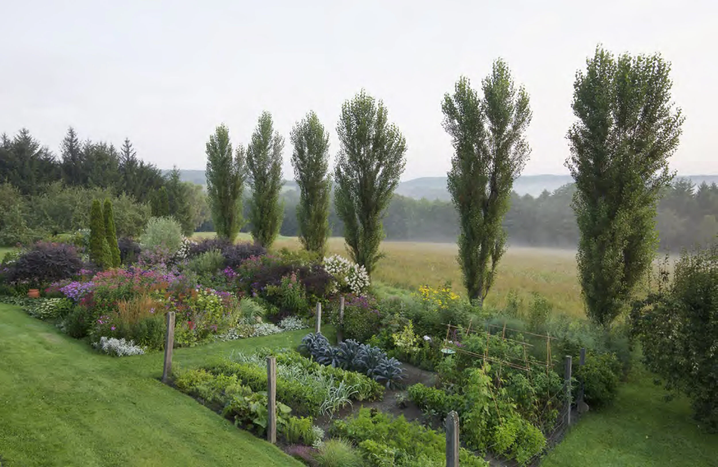 Review of Spirit of Place: the Making of a New England Garden by Bill Noble