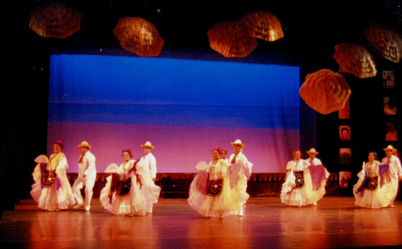 Amor de Madre 1.jpeg