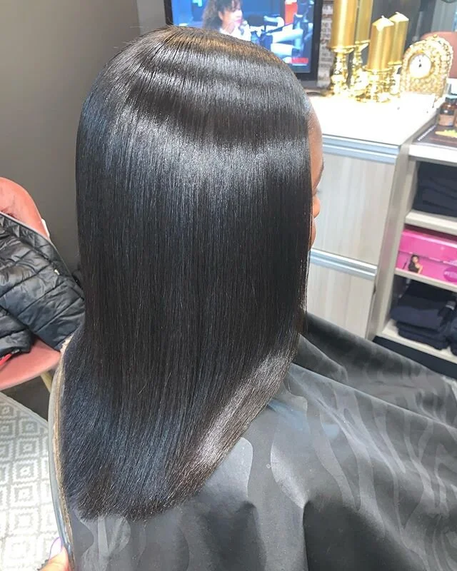 #heathlyhair
#naturalhair 
#flatiron 
#beautybylashawn
#seattlehairstylist
