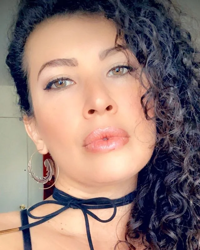 Don&rsquo;t fall into Performative Allyship&hellip;.What to do instead

Thank you to all non-black people in my sphere for taking action in the BLM movement by doing the work and putting your money where you mouth is. 
This is a revolution and the co