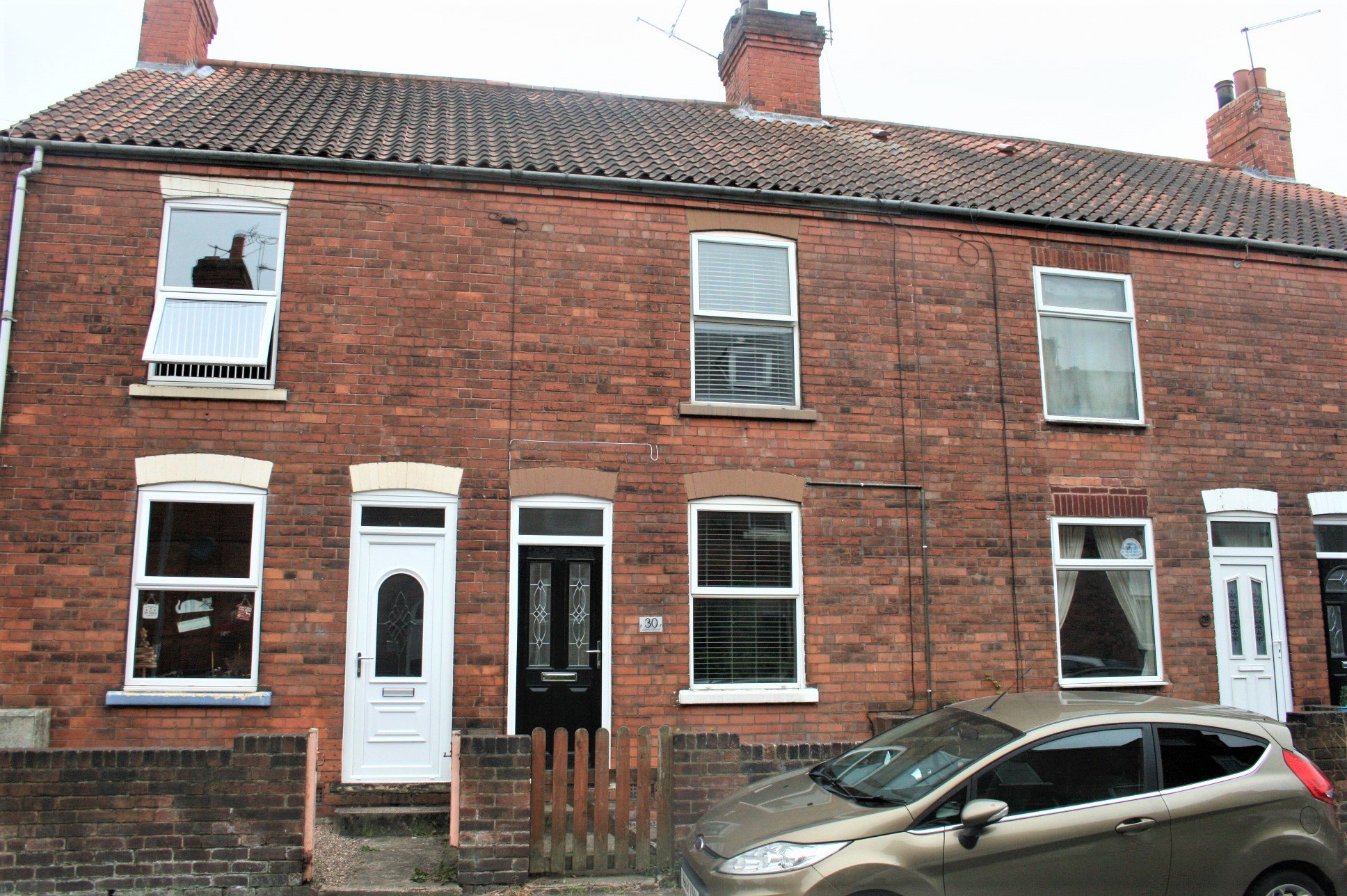 FOR SALE:  30 Century Rd, Retford, Notts, DN22 7TD