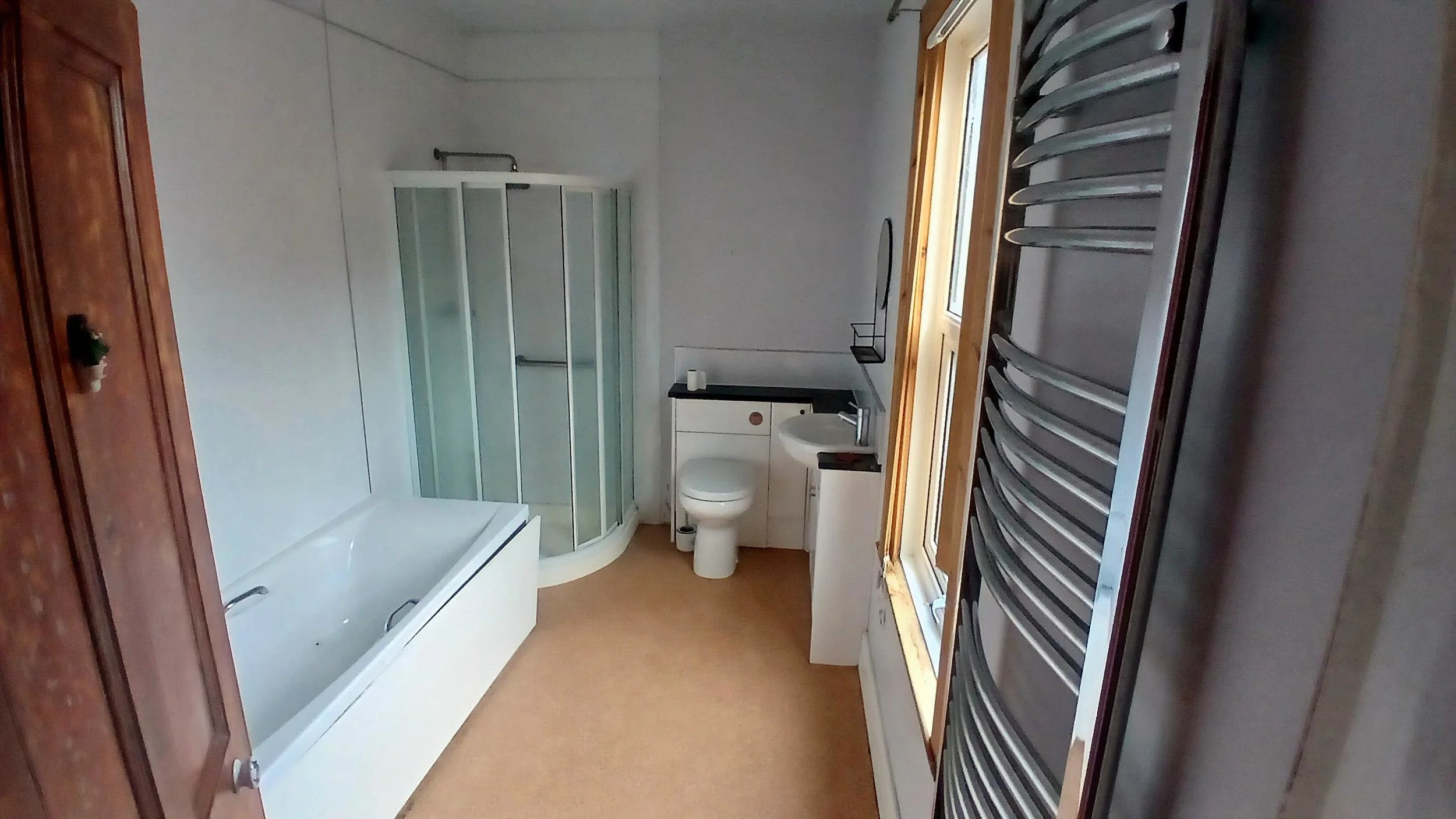 En suite.JPG