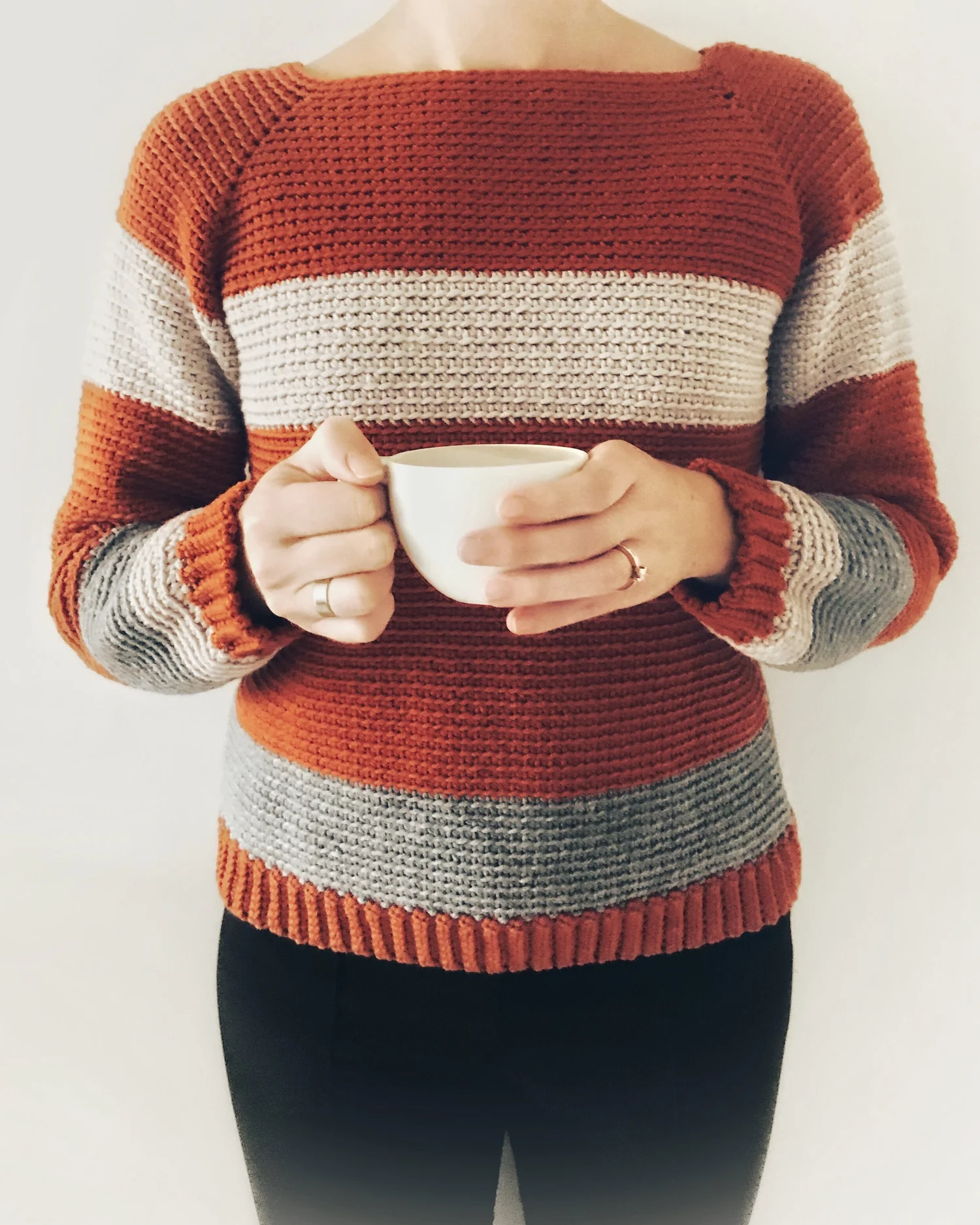 カ子様　evameva coil yarn raglan pullover 377149169_1060126048331619_665
