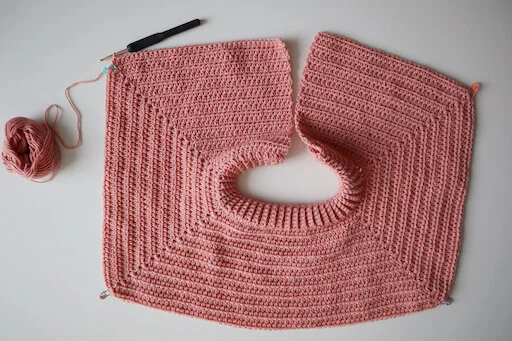 How to Crochet a Raglan - Beginner Series — Coffee & Crocheting