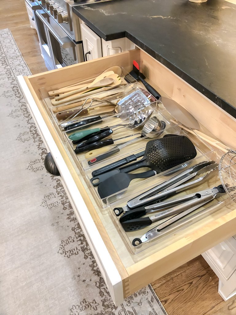 the_colony_professional_organizer_kitchen.jpg