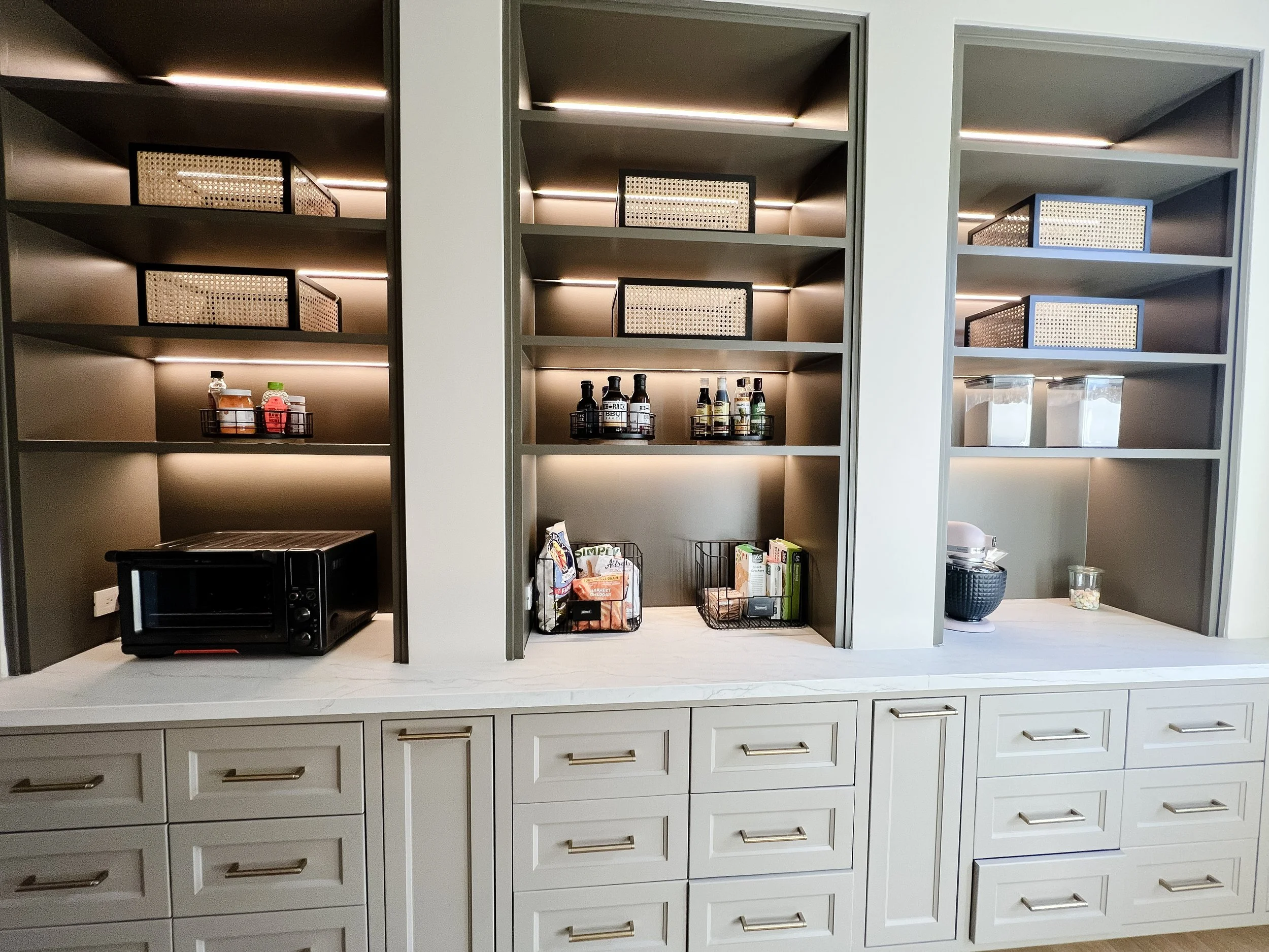Kitchen Unpack and Organize Preston Hollow