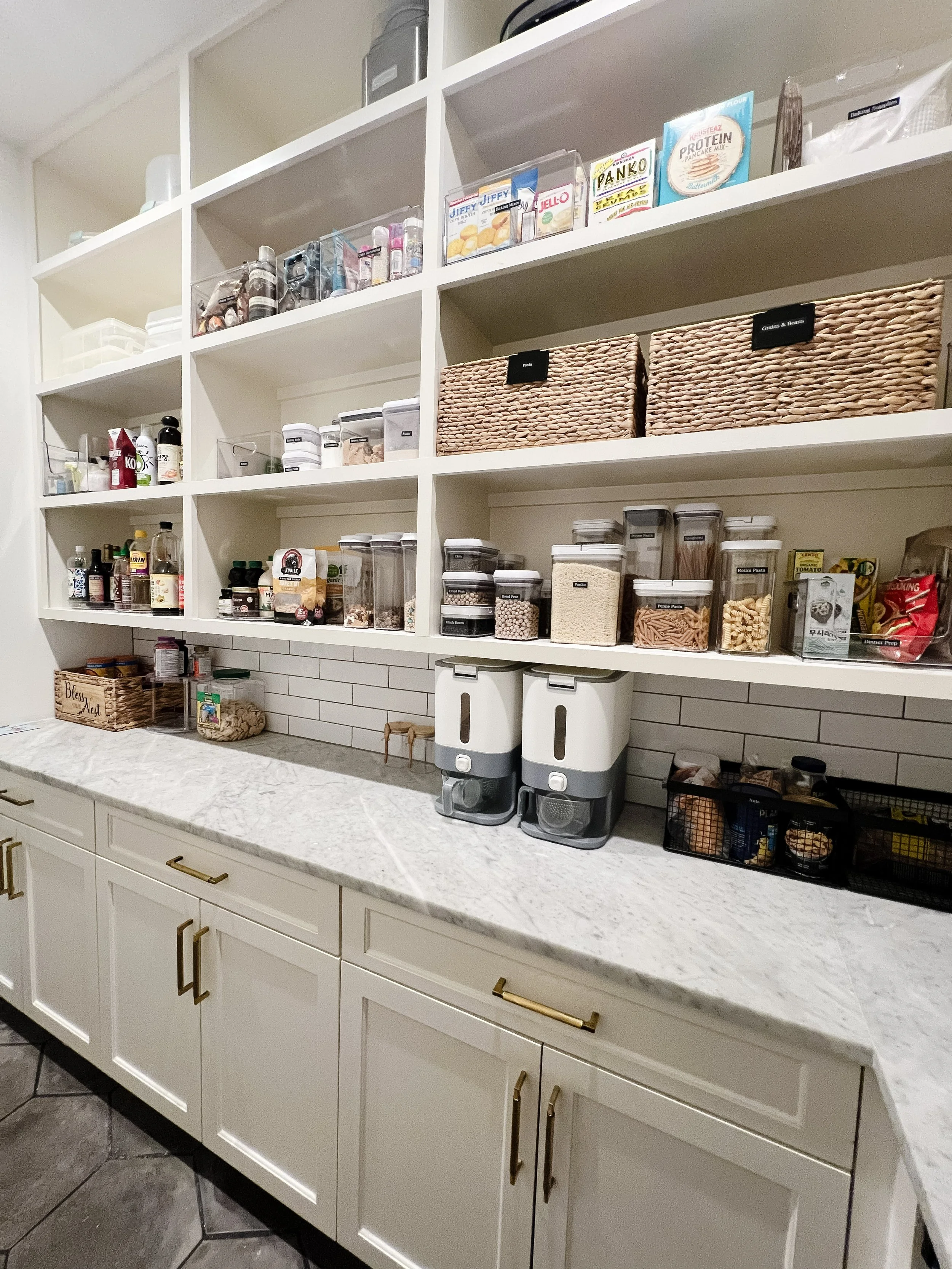 Unpacking and Organizing Services Frisco