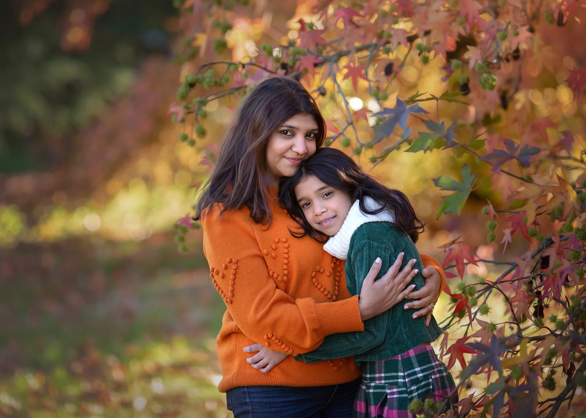 Mum and Daughter at Autumn Photoshoot Reading.jpg
