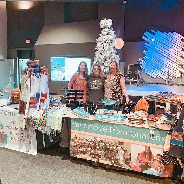 Thankful for everybody who is supporting Giving Joy Project at @kingslandbc today... also a big thank you to @doefam who has been a great blessing for us and @robin.espey @marysequin for your love and help 😃🤗
.
#shopwithapurpose