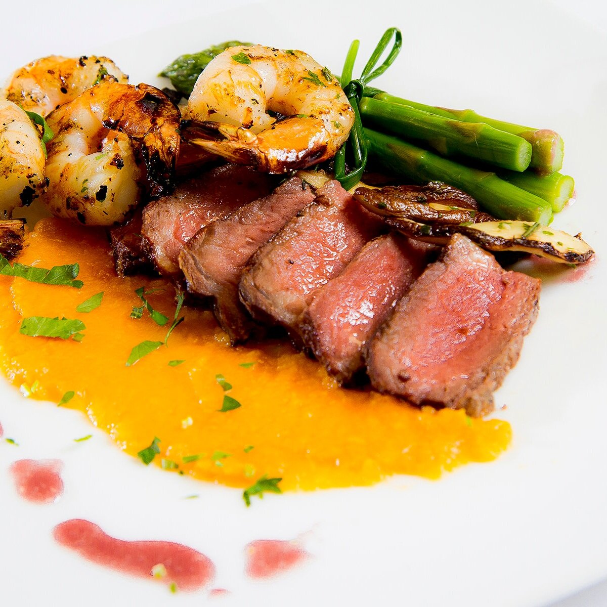 Surf and Turf Plated Entree for virginia beach wedding catering