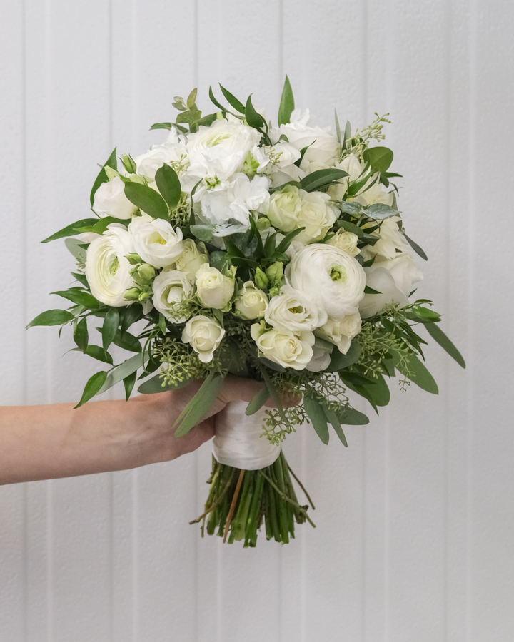 FF_A&P_082025-09_BridalBouquet.png