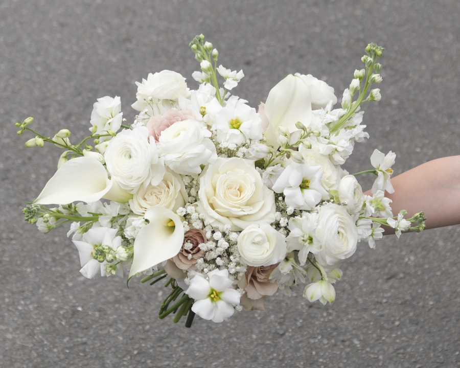 FF_J&M_082025-04_BridalBouquet.png