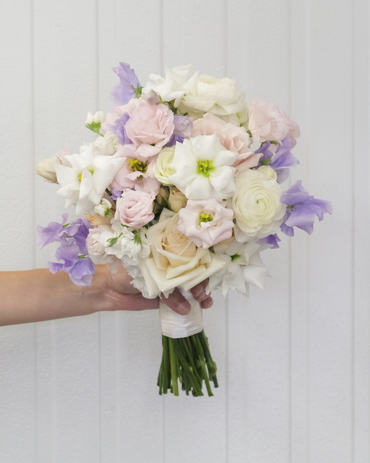 FF_J&T_092025-01_BridalBouquet.png