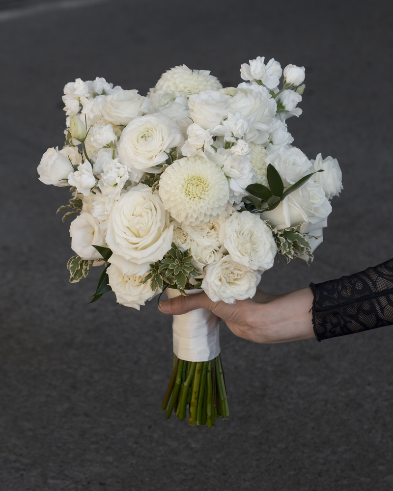 FF_K&A_102025_BridalBouquet-2.png