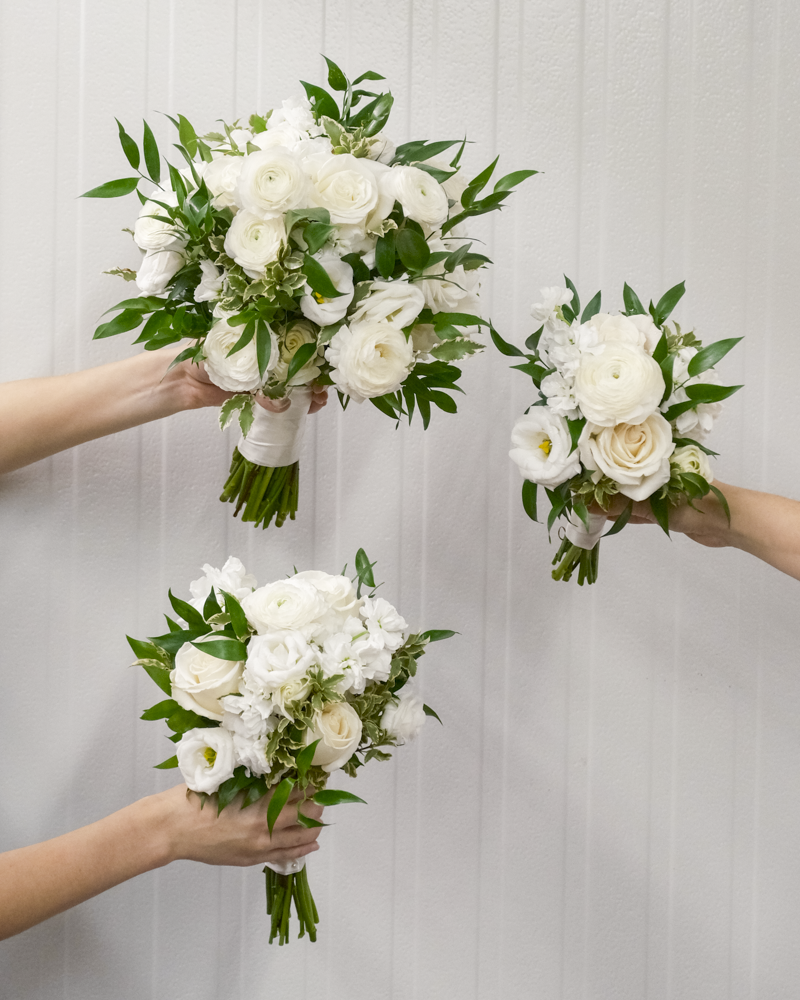 FF_J&J_112025_BridalBridesmaidsFlowerGirlBouquet-1.png