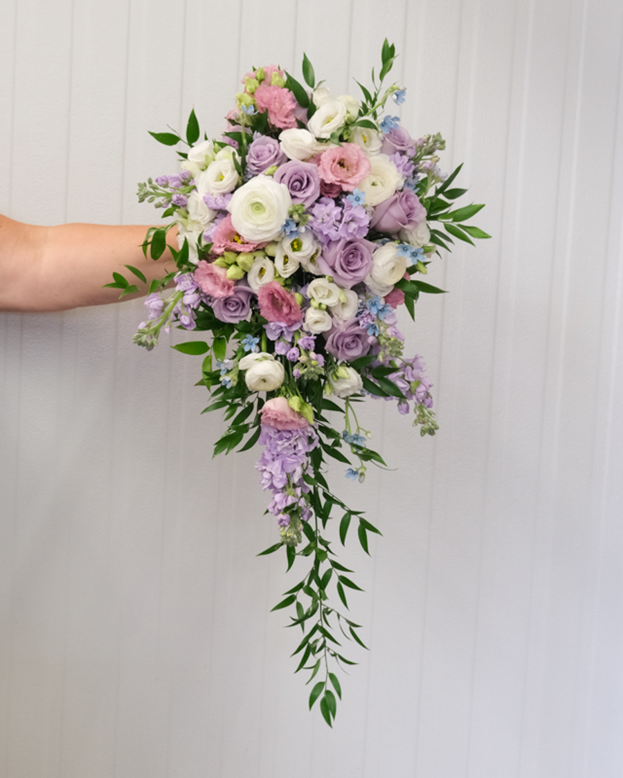 FF_M5_2025_BridalBouquet.png