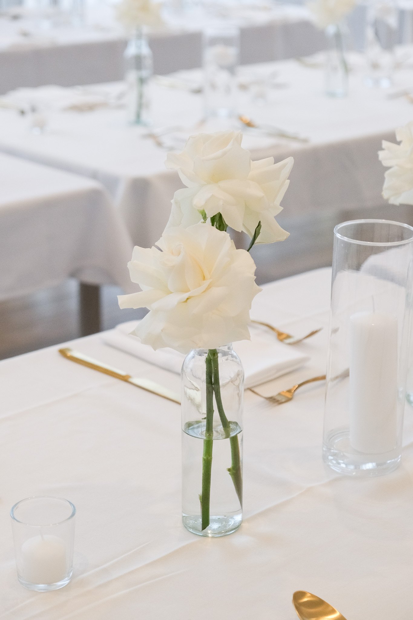FF_K&J_04-25_Centerpiece_BudVases-10.jpg