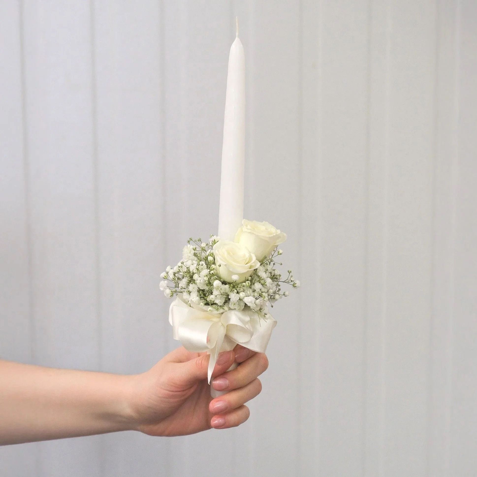 Baby's Breath Rose Decorated Candle