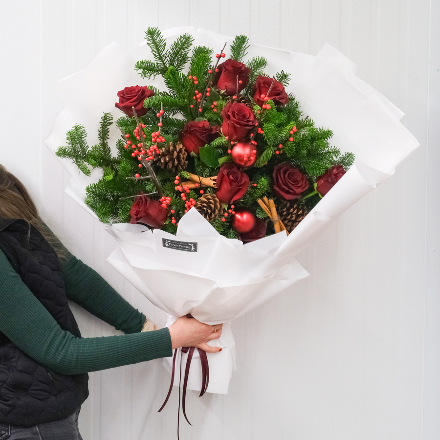 FF_WC_GrandWinterBouquet-3.png