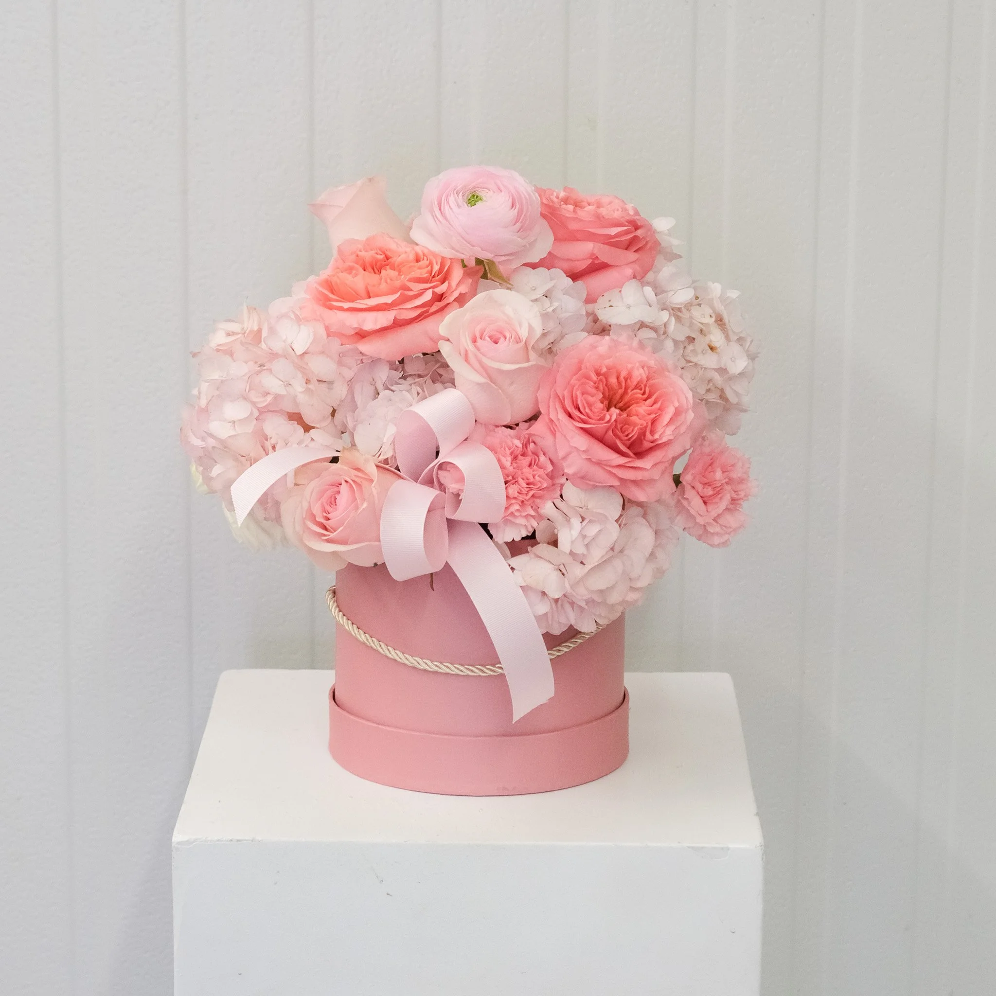 FF_BurstingPinkBoxArrangement_01-2.jpg