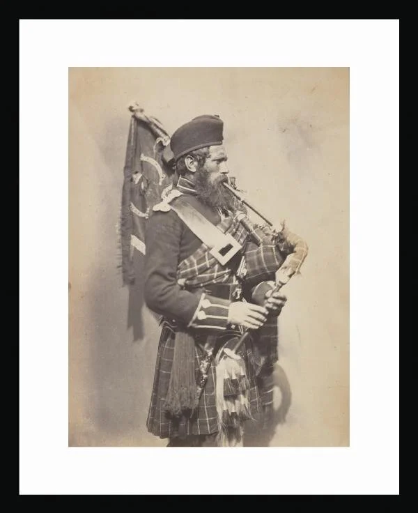 Piper of the 72nd Highlanders Print
