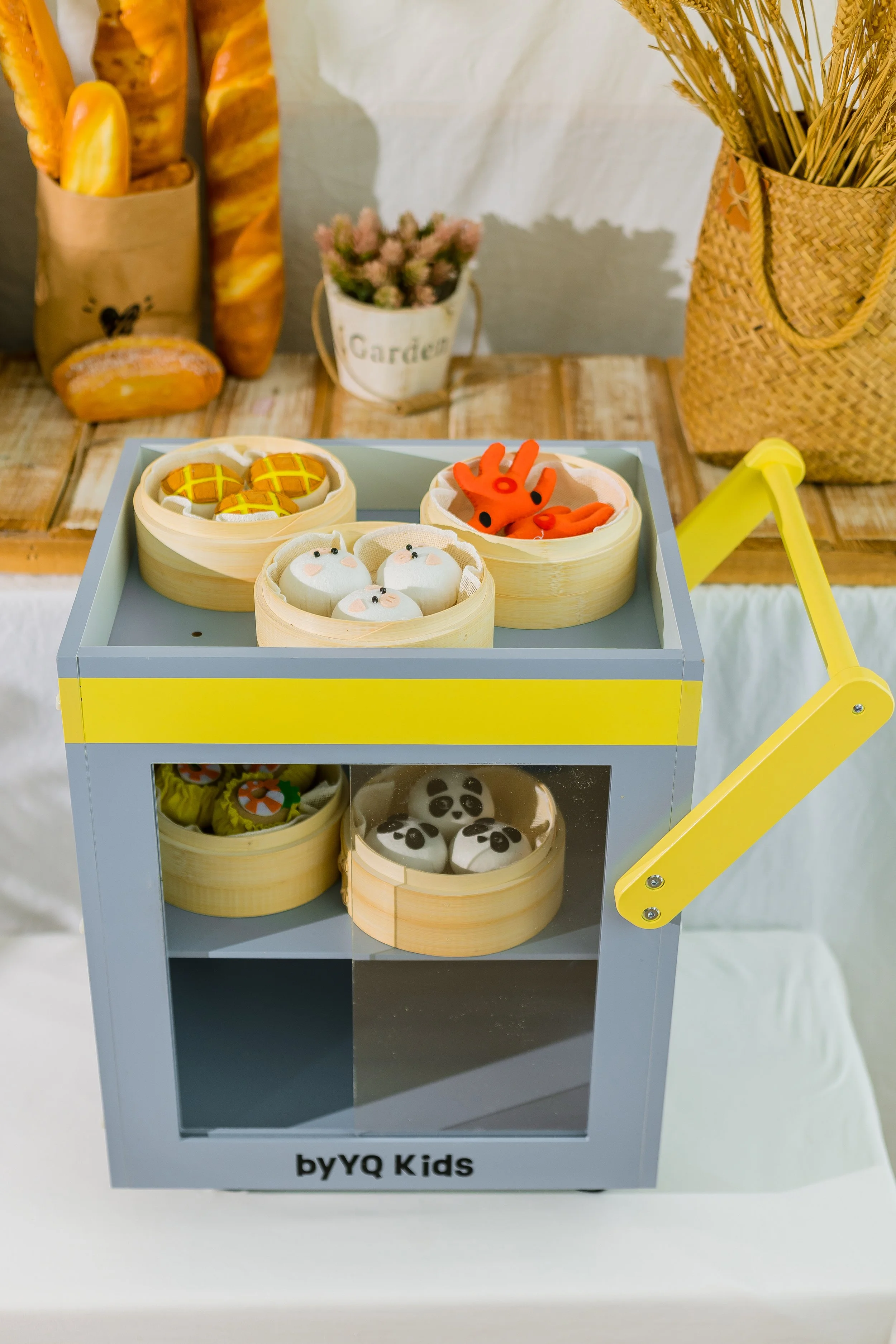 Dim sum cart and walker 2.JPG