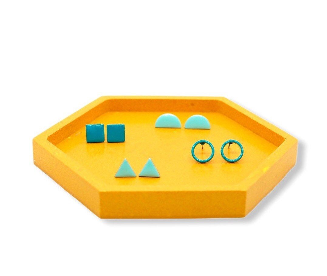 https://i.etsystatic.com/22110270/r/il/bb39fe/2498546731/il_fullxfull.2498546731_noj3.jpg