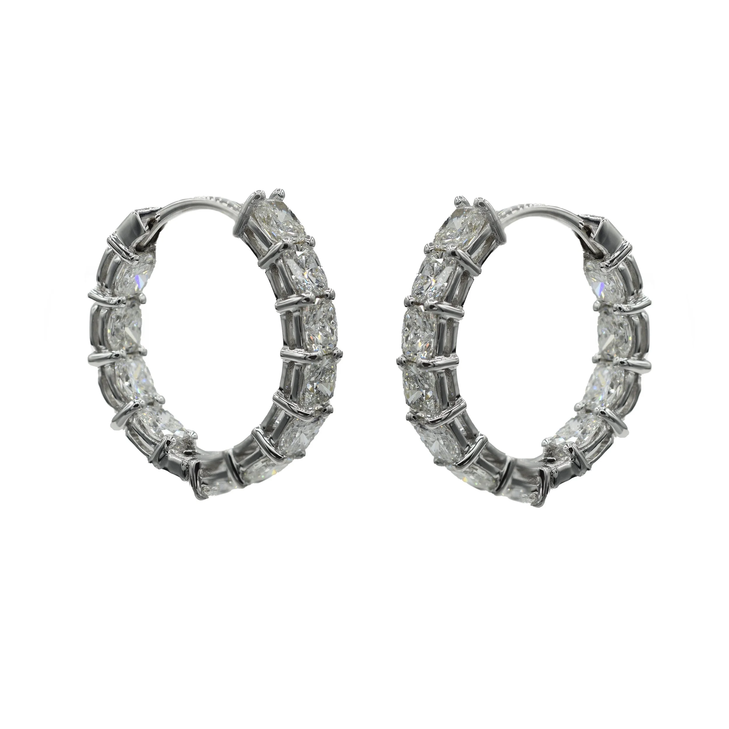 EAR1383