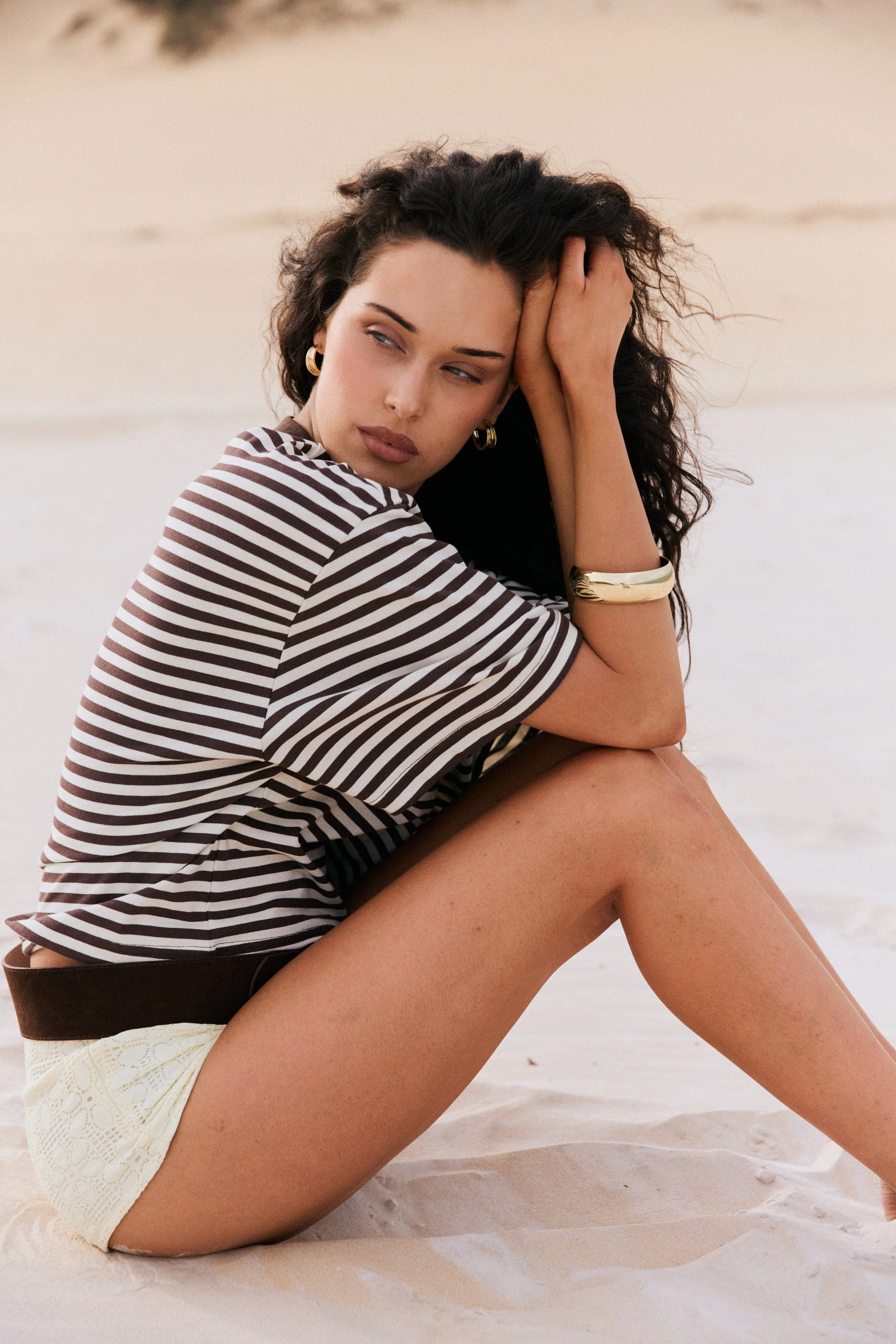 UNIVERSAL 11-1212412.jpg