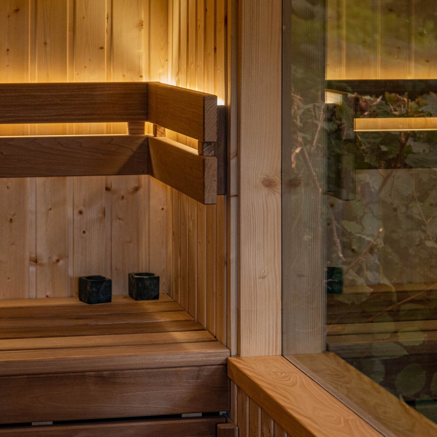 While we all have so much in common we are all on a slightly different wellness journey with different needs.

Just like all shoes are not all the same size, why would you buy a generic sauna? 

We enjoy adjusting our therapeutic environments to suit