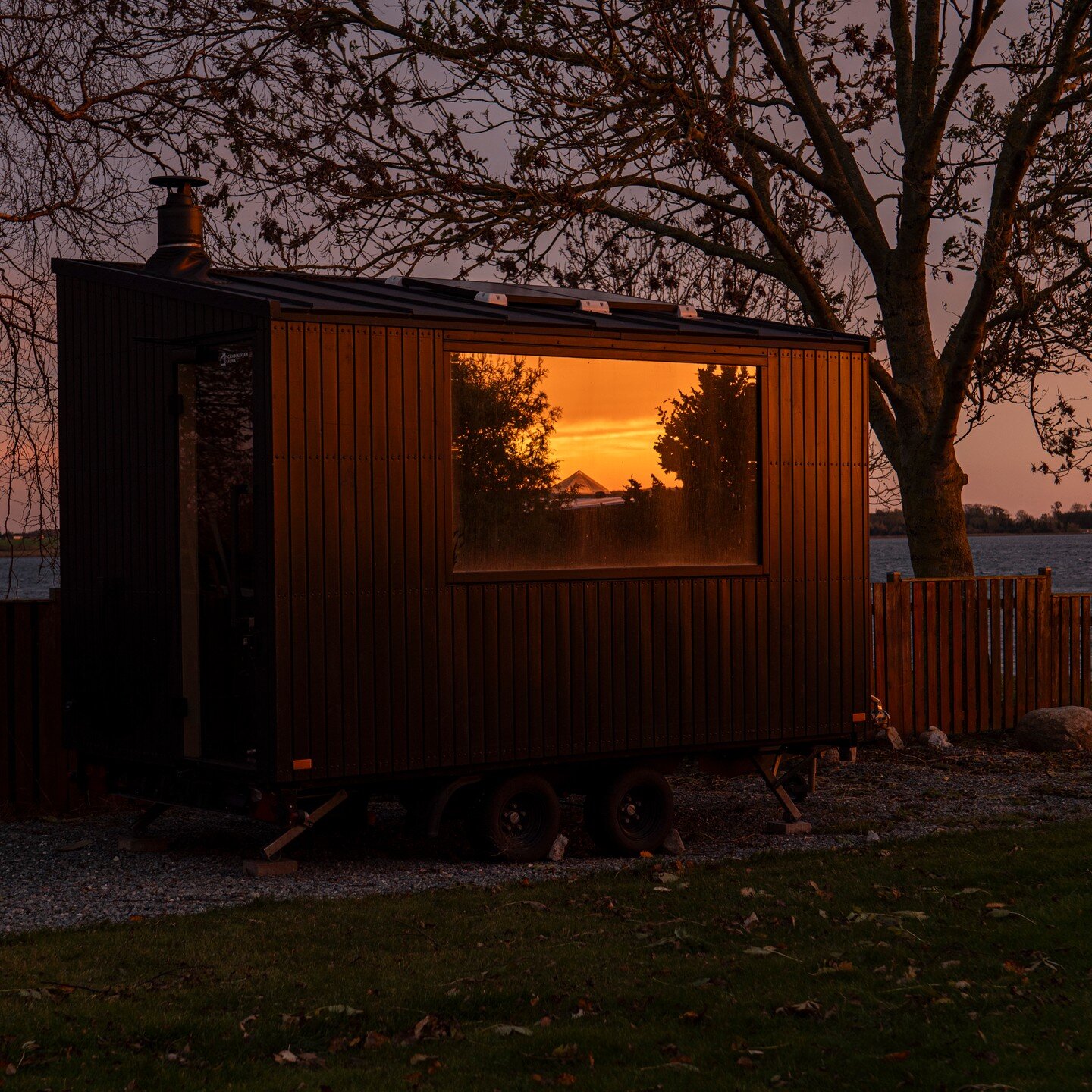 The Original. 

Thoroughly tested by all of our amazing clients across Europe and Japan.

Passionately Refined in our Design studio in Denmark.

#scandinaviansauna #premiumsauna #mobilesauna #mobilbastu #saunaonwheels #portablesauna #scandinaviandesi