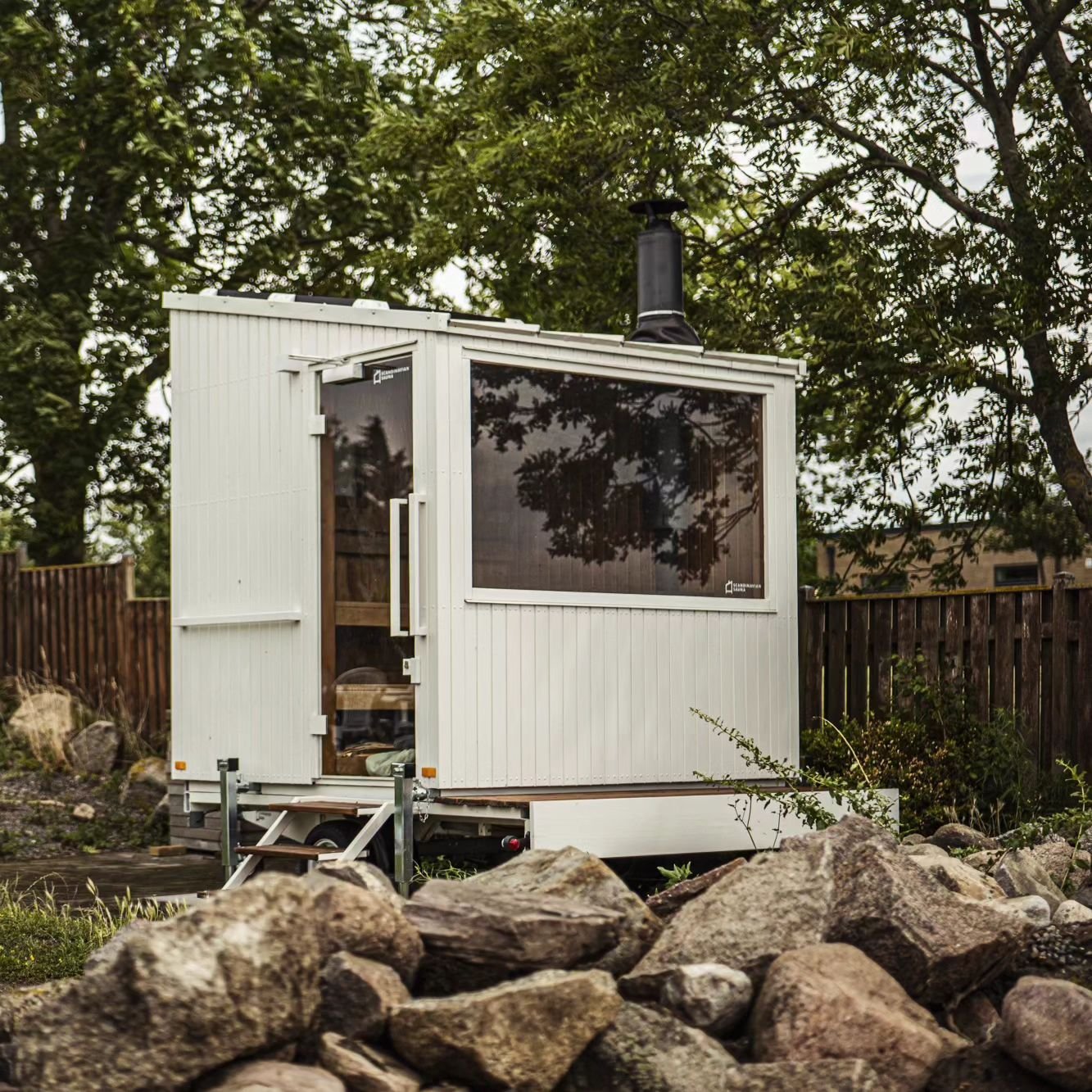 This off white sauna sits so well in the greenery.

We offer any RAL colour (including factory coated trailers) for those who are after something truly unique.

If you haven't found what you're looking for in our catalogue, please contact us. 

We ca