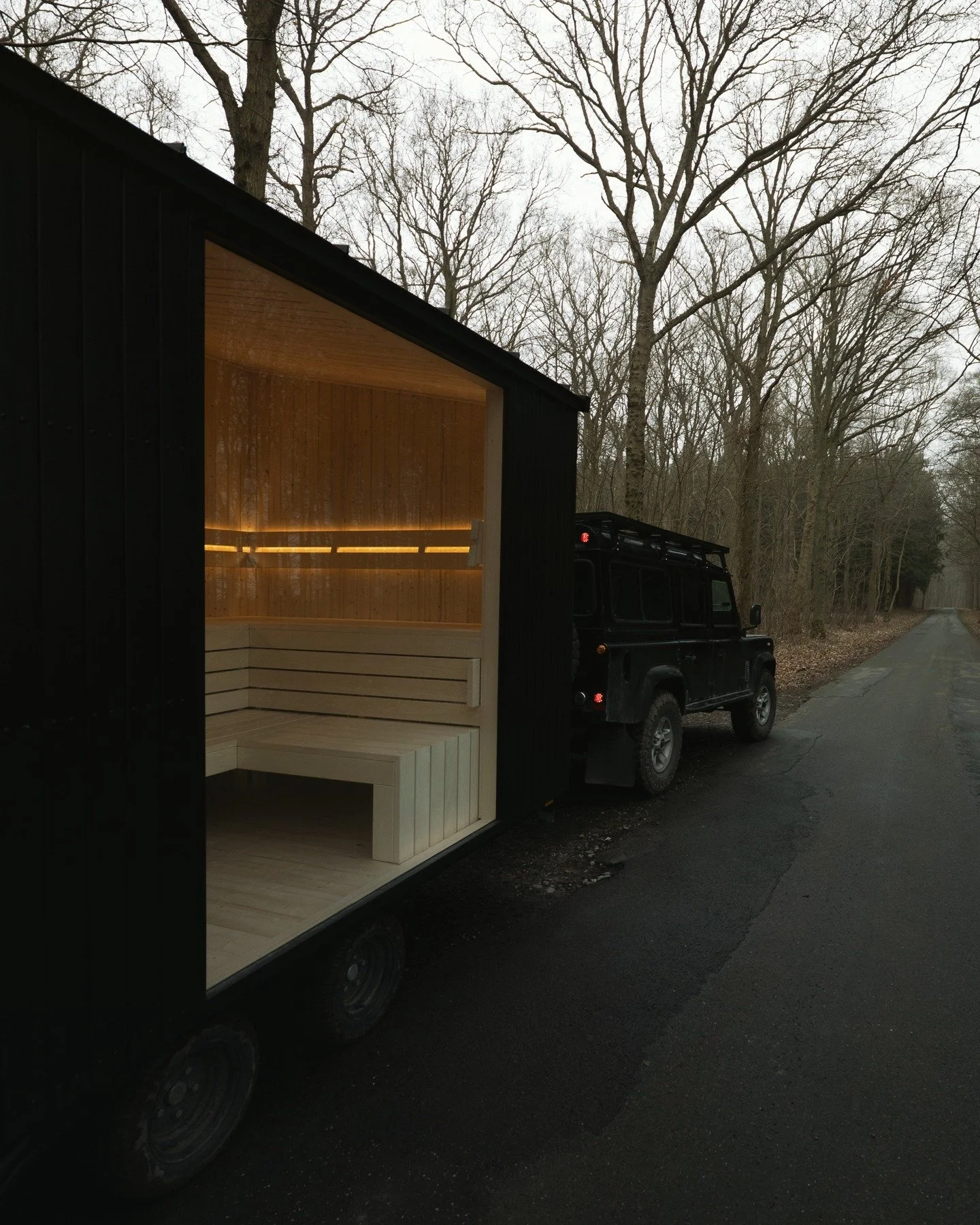 Where will you take yours?
#scandinaviansauna
#nordicsauna
#mobilesauna
#saunadesign
#saunalife
#saunatime
#wellness
#relax
#saunarental
#outdoorsauna
#homeoffice
#slowliving
#ritualdesign
#nordicdesign 
Stunning Landy belongs to @madebyjonas