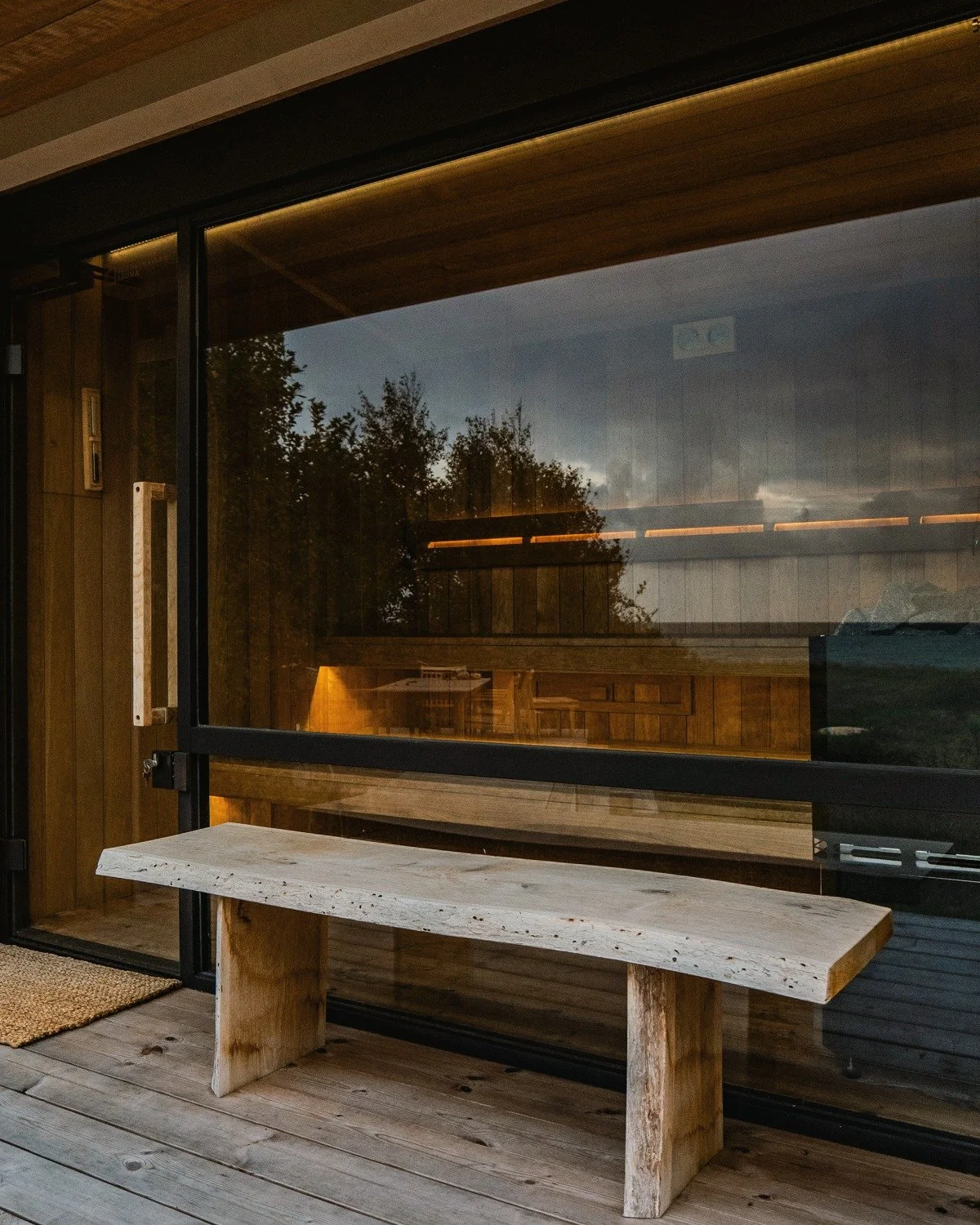 We can’t change the weather.
But we can make sure you enjoy it anyway.
#scandinaviansauna
#nordicsauna
#mobilesauna
#saunadesign
#saunalife
#saunatime
#wellness
#relax
#saunarental
#outdoorsauna
#homeoffice
#slowliving
#ritualdesign
#nordicdes