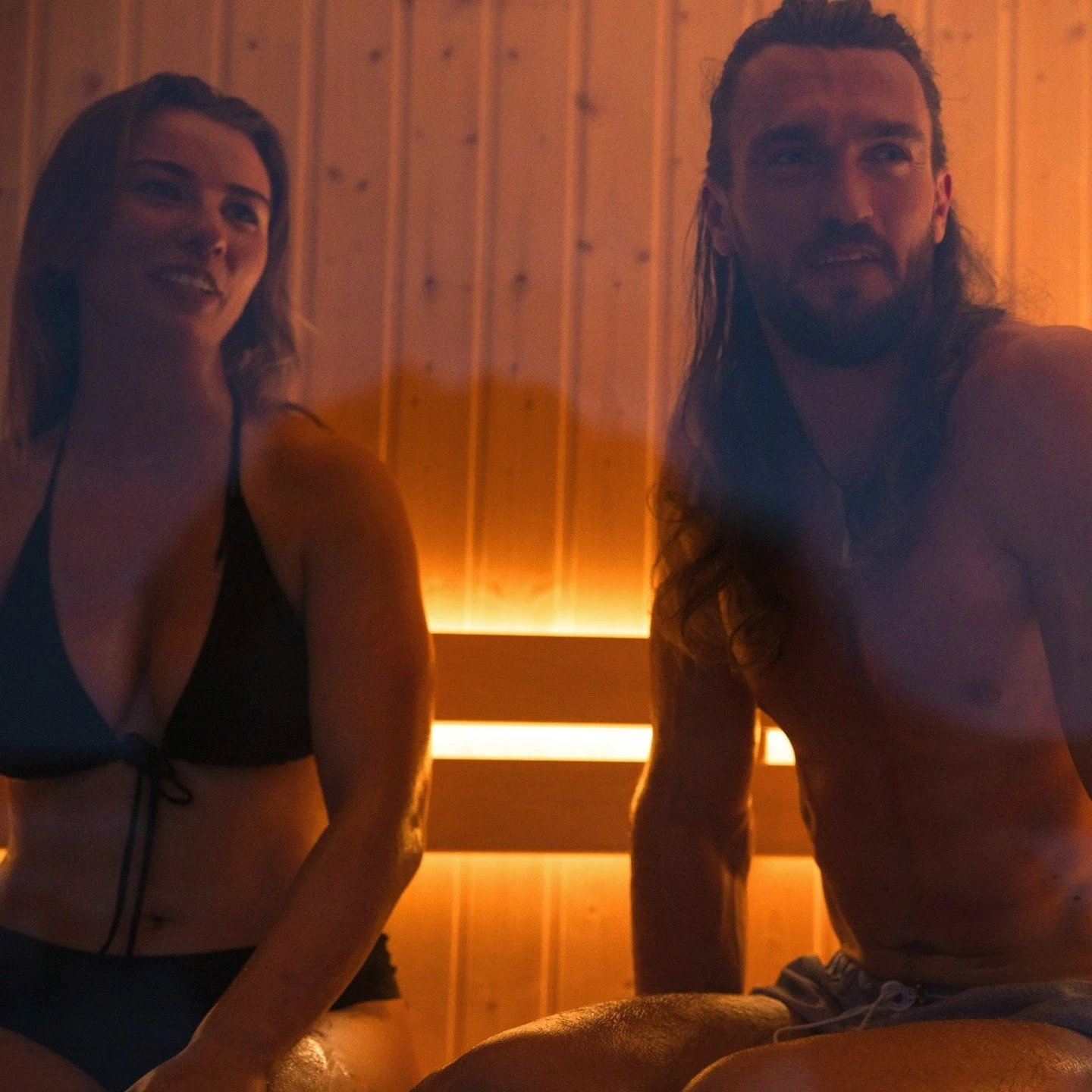 How do you choose a mobile sauna?

It&rsquo;s easy to be influenced by photos.
But many things affect whether you&rsquo;ll enjoy it every week for years, or end up dissapointed, wishing you chose a different sauna.

These are the questions I&rsquo;d 