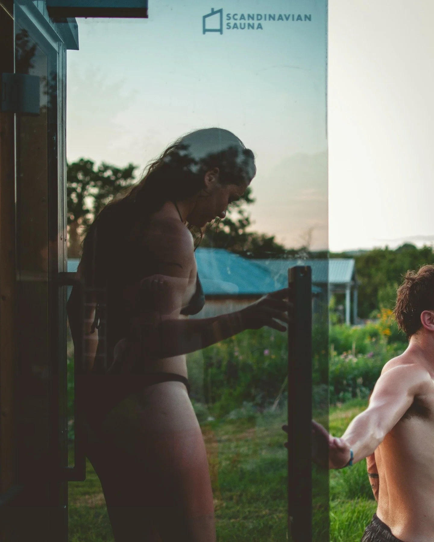 In Bristol? take a break from the cold and visit @unfoldsaunaclub a place for calm, community, and healing heat 🔥🔥🔥

#scandinaviansauna
#nordicsauna
#mobilesauna
#saunadesign
#saunalife
#saunatime
#wellness
#relax
#saunarental
#outdoorsauna
#homeo