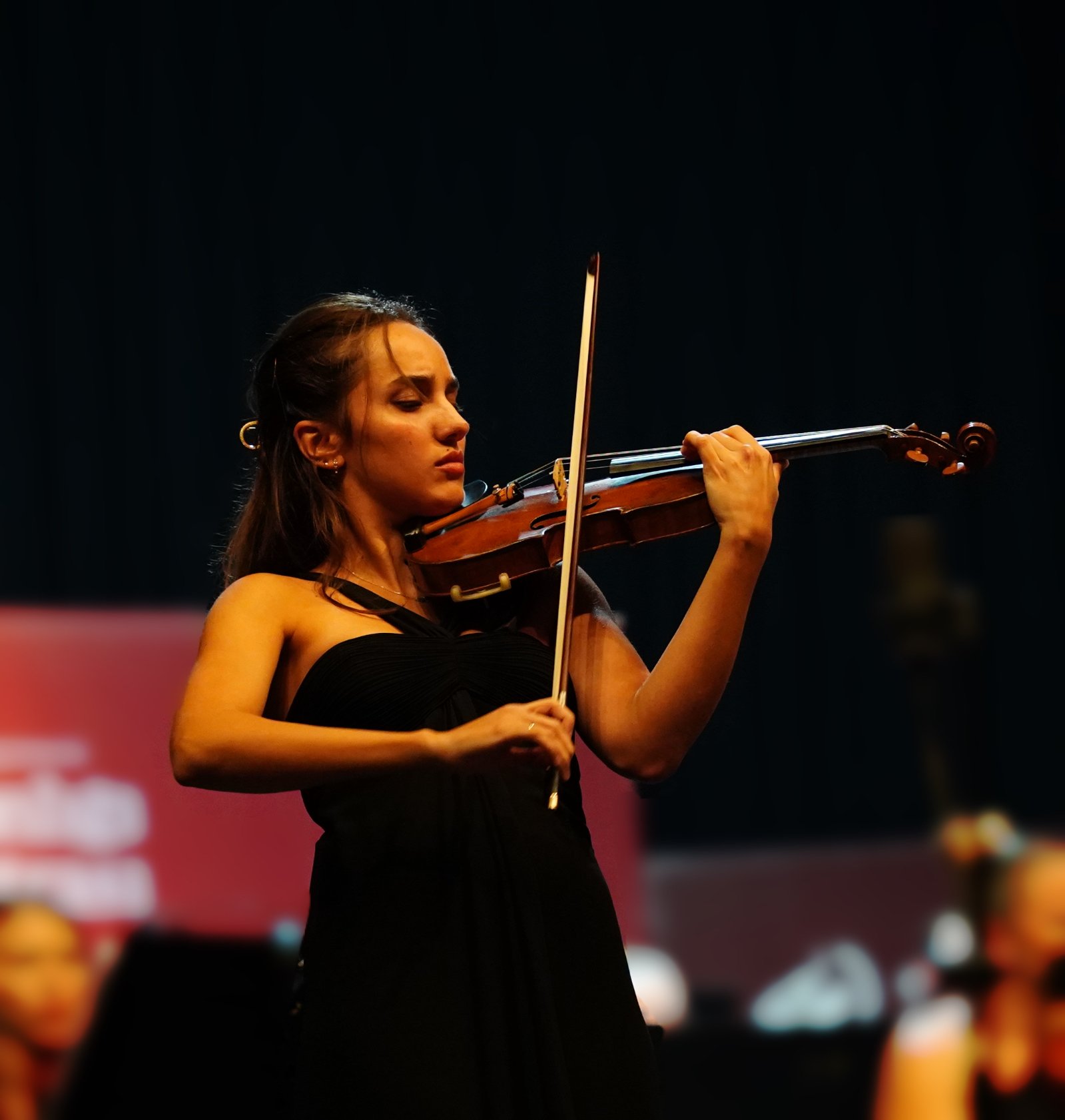 Deniz Sensoy - Violin