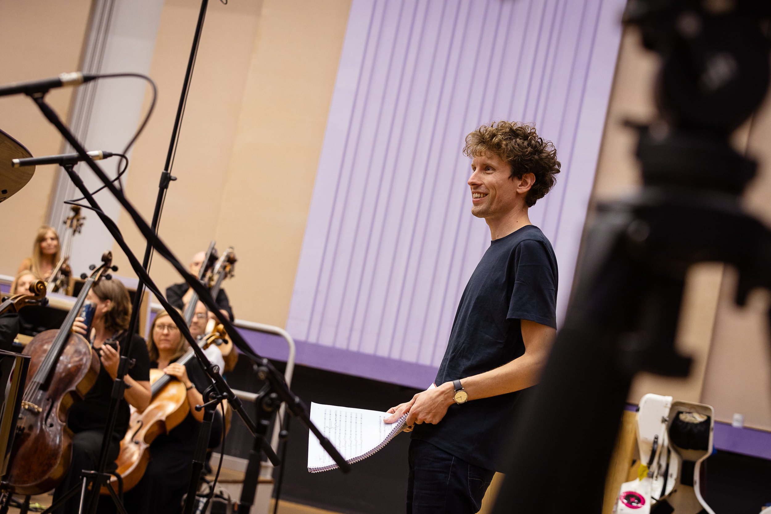 Zubin_Kanga_BBC_Phil_2025_Hi_Res_©RobinCle wley-5069.jpg