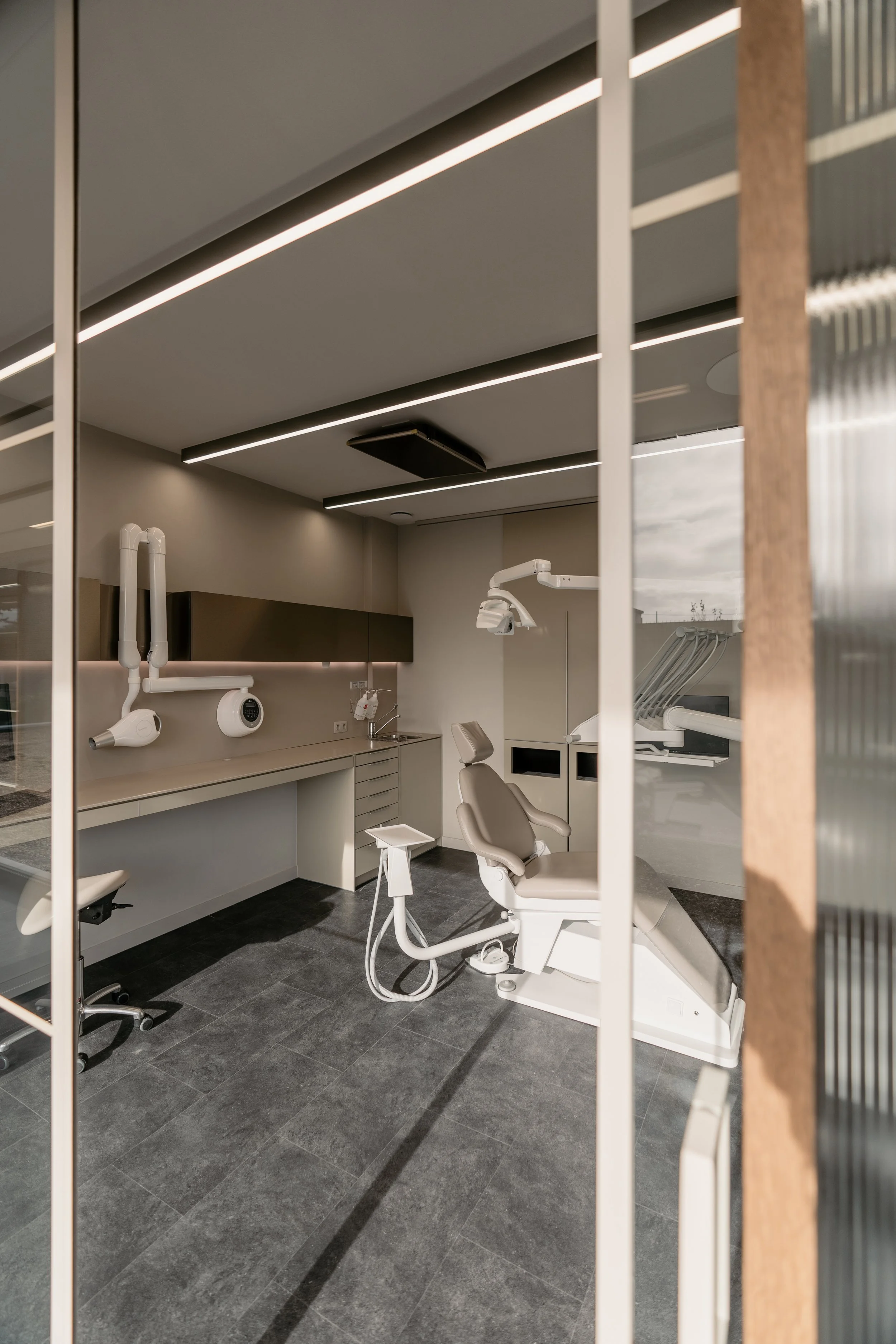 Kabinet 1 - SH-studio haver-tandzorg gooik-hannelore veelaert-A7405506-HDR.jpg