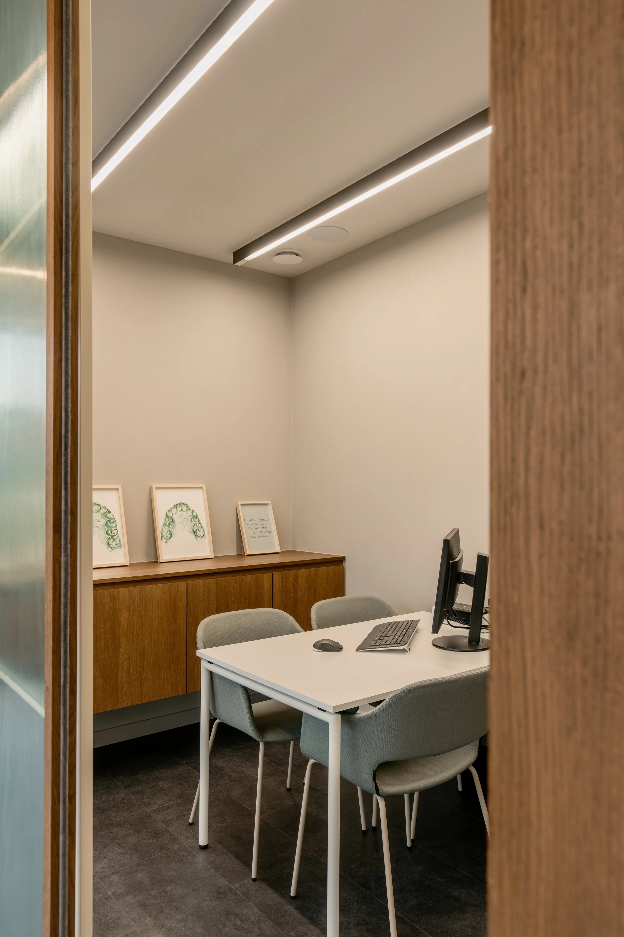 Bureau 1 - SH-studio haver-tandzorg gooik-hannelore veelaert-A7405689-HDR.jpg