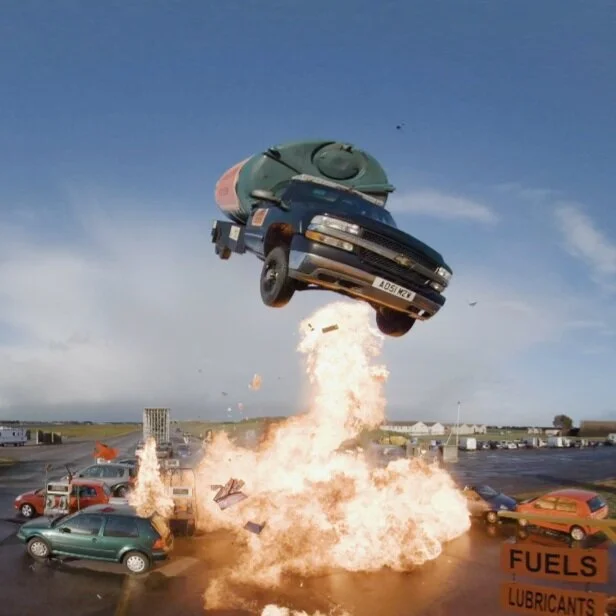 Top Gear JUMPS!